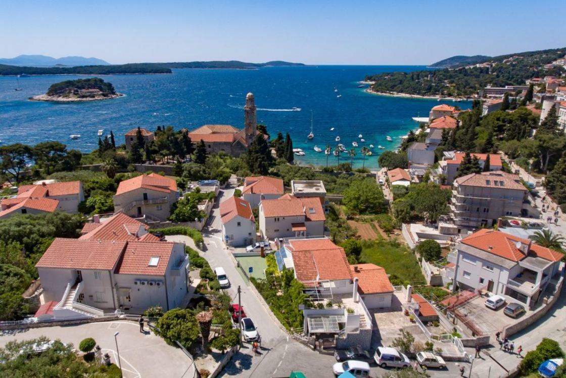 Apartments Jacky Hvar Town Zewnętrze zdjęcie